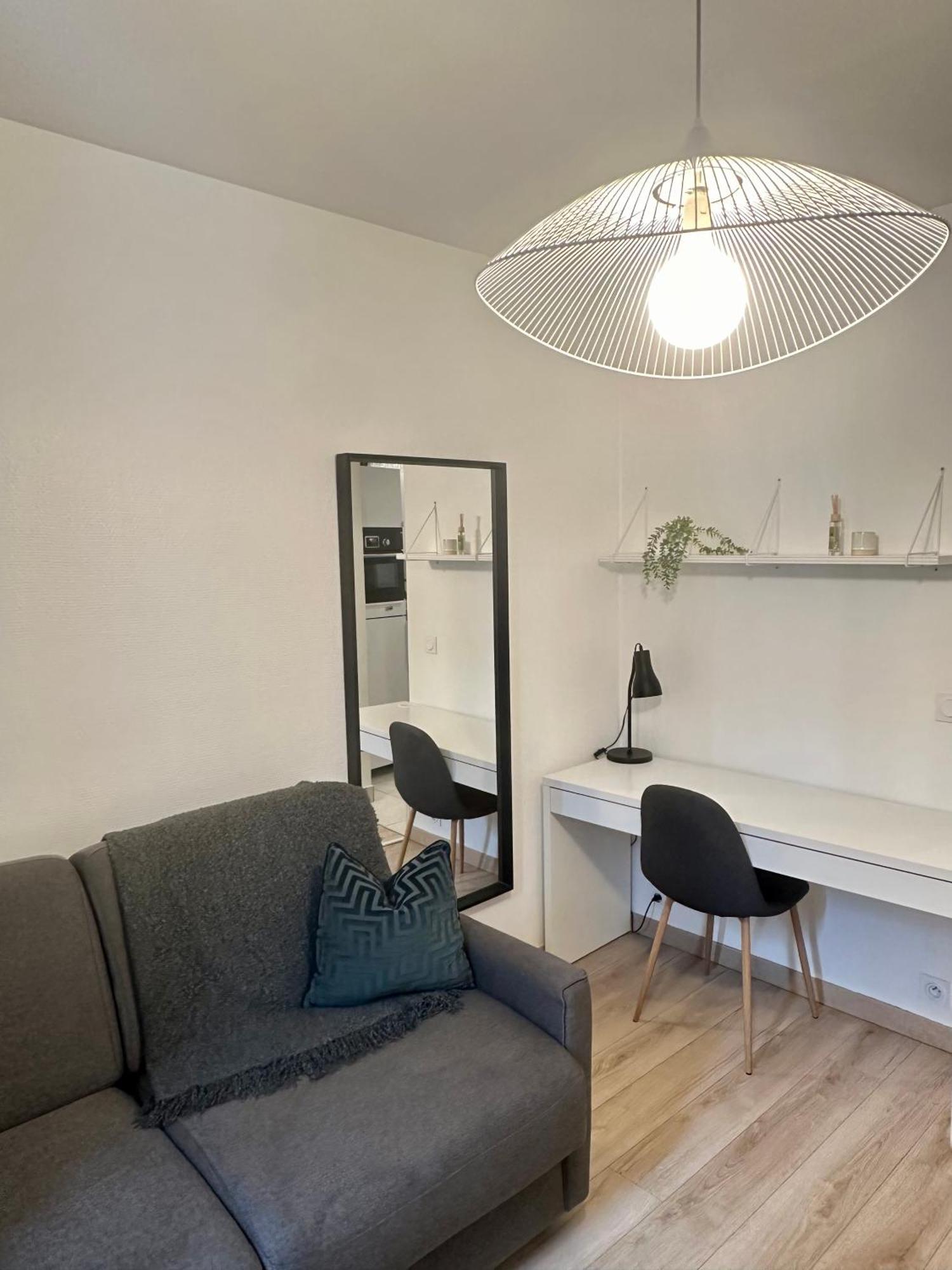 Appartement Moderne Et Lumineux à Asnières Extérieur photo